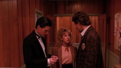 Assistir Twin Peaks Temporada 1 Episódio 8 Online em HD