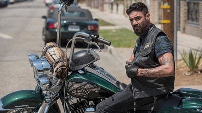 Assistir Mayans M.C. Temporada 1 Episódio 10 Online em HD