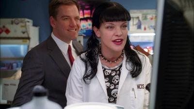 Assistir NCIS: Investigação Naval Temporada 6 Episódio 16 Online em HD