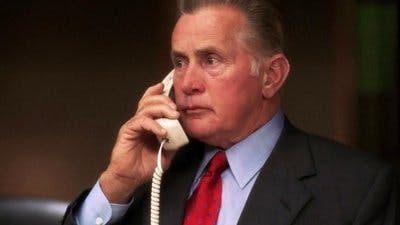 Assistir West Wing: Nos Bastidores do Poder Temporada 4 Episódio 17 Online em HD