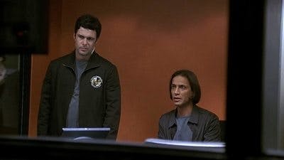 Assistir 24 Horas Temporada 3 Episódio 9 Online em HD