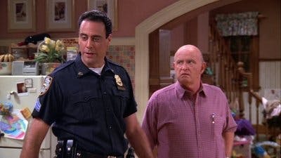 Assistir Raymond e Companhia Temporada 3 Episódio 2 Online em HD