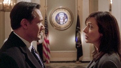 Assistir West Wing: Nos Bastidores do Poder Temporada 7 Episódio 21 Online em HD