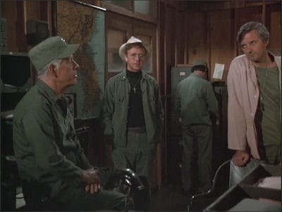 Assistir M*A*S*H Temporada 8 Episódio 8 Online em HD