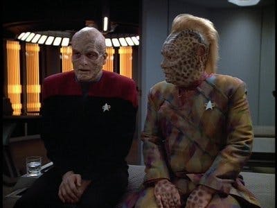 Assistir Jornada nas Estrelas: Voyager Temporada 4 Episódio 7 Online em HD