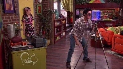 Assistir Os Feiticeiros de Waverly Place Temporada 4 Episódio 15 Online em HD