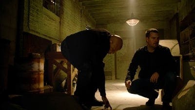 Assistir NCIS: Los Angeles Temporada 6 Episódio 15 Online em HD