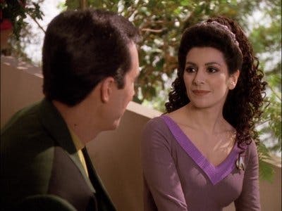 Assistir Jornada nas Estrelas: A Nova Geração Temporada 5 Episódio 13 Online em HD