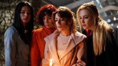 Assistir Yalancılar ve Mumları Temporada 1 Episódio 1 Online em HD