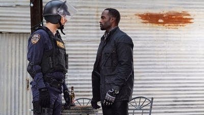 Assistir Containment Temporada 1 Episódio 10 Online em HD