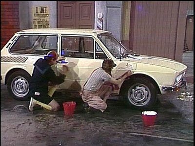 Assistir Chaves Temporada 3 Episódio 8 Online em HD