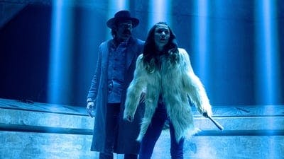 Assistir Wynonna Earp: A Maldição dos Renascidos Temporada 4 Episódio 1 Online em HD