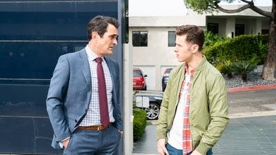 Assistir Família Moderna Temporada 10 Episódio 16 Online em HD