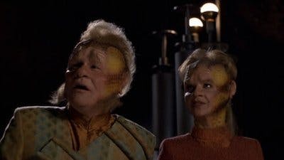 Assistir Jornada nas Estrelas: Voyager Temporada 7 Episódio 23 Online em HD