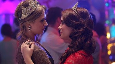 Assistir Faking It Temporada 1 Episódio 2 Online em HD