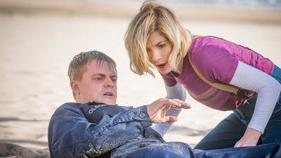 Assistir Doctor Who Temporada 12 Episódio 6 Online em HD