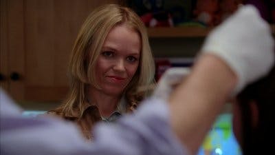 Assistir Clínica Privada Temporada 3 Episódio 17 Online em HD