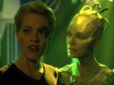 Assistir Jornada nas Estrelas: Voyager Temporada 5 Episódio 15 Online em HD