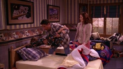 Assistir Raymond e Companhia Temporada 8 Episódio 3 Online em HD