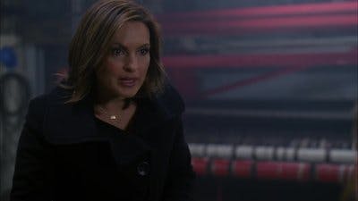 Assistir Lei & Ordem: Unidade de Vítimas Especiais Temporada 10 Episódio 12 Online em HD