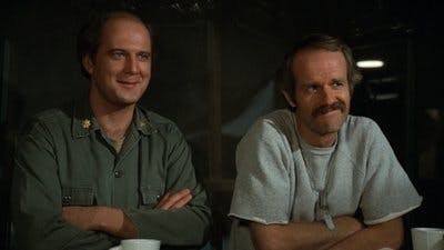Assistir M*A*S*H Temporada 7 Episódio 16 Online em HD