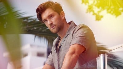 Assistir Ligar en familia Temporada 1 Episódio 9 Online em HD