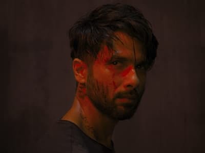 Assistir Fakes Temporada 1 Episódio 8 Online em HD