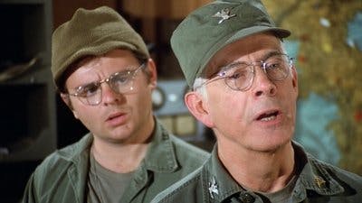 Assistir M*A*S*H Temporada 6 Episódio 1 Online em HD