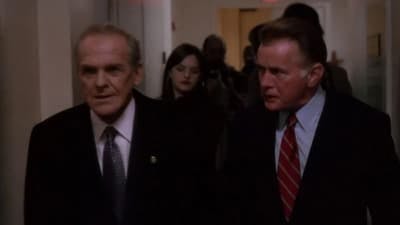 Assistir West Wing: Nos Bastidores do Poder Temporada 4 Episódio 12 Online em HD