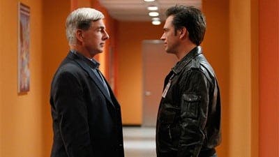 Assistir NCIS: Investigação Naval Temporada 8 Episódio 22 Online em HD