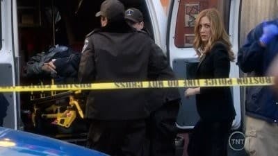 Assistir Rizzoli & Isles Temporada 3 Episódio 1 Online em HD