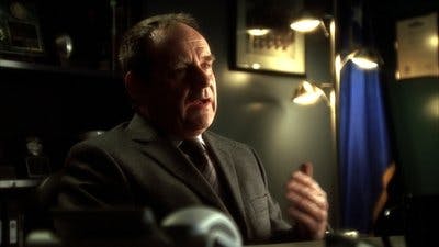 Assistir CSI: Investigação Criminal Temporada 6 Episódio 19 Online em HD