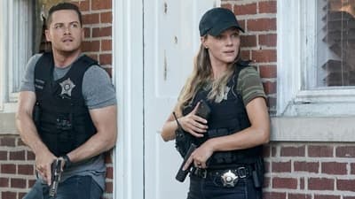 Assistir Chicago P.D.: Distrito 21 Temporada 10 Episódio 1 Online em HD