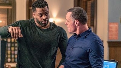 Assistir Chicago P.D.: Distrito 21 Temporada 4 Episódio 21 Online em HD