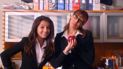 Assistir 100 Coisas Para Fazer Antes do High School Temporada 1 Episódio 8 Online em HD