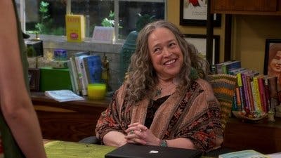 Assistir Disjointed Temporada 1 Episódio 1 Online em HD