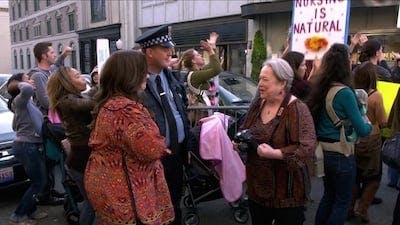 Assistir Mike & Molly Temporada 5 Episódio 18 Online em HD