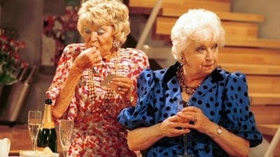 Assistir Absolutely Fabulous Temporada 4 Episódio 2 Online em HD