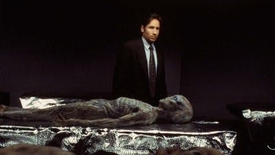 Assistir Arquivo X Temporada 5 Episódio 1 Online em HD
