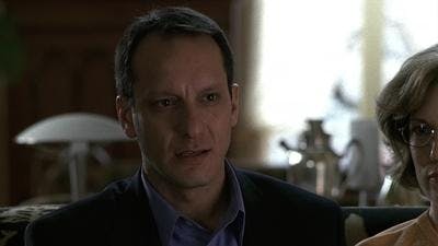 Assistir Lei & Ordem Temporada 8 Episódio 19 Online em HD