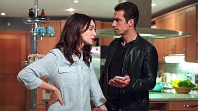 Assistir Siyah Beyaz Ask Temporada 1 Episódio 30 Online em HD