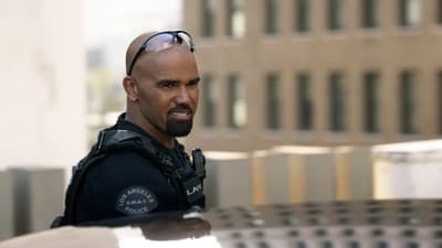 Assistir S.W.A.T.: Força de Intervenção Temporada 3 Episódio 17 Online em HD