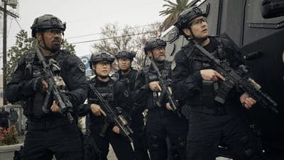 Assistir S.W.A.T.: Força de Intervenção Temporada 6 Episódio 18 Online em HD