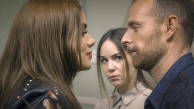 Assistir Falsa Identidade Temporada 1 Episódio 35 Online em HD