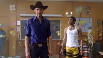 Assistir Community Temporada 2 Episódio 24 Online em HD