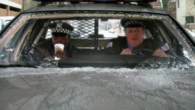 Assistir Mike & Molly: Um Casal de Peso Temporada 3 Episódio 11 Online em HD
