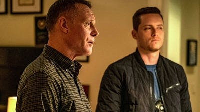 Assistir Chicago P.D.: Distrito 21 Temporada 7 Episódio 1 Online em HD