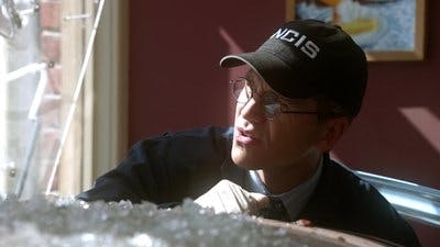 Assistir NCIS: Investigação Naval Temporada 12 Episódio 22 Online em HD