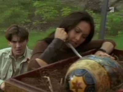 Assistir Caçadora de Relíquias Temporada 3 Episódio 1 Online em HD