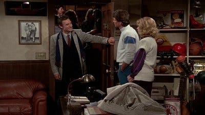 Assistir Cheers Temporada 2 Episódio 5 Online em HD